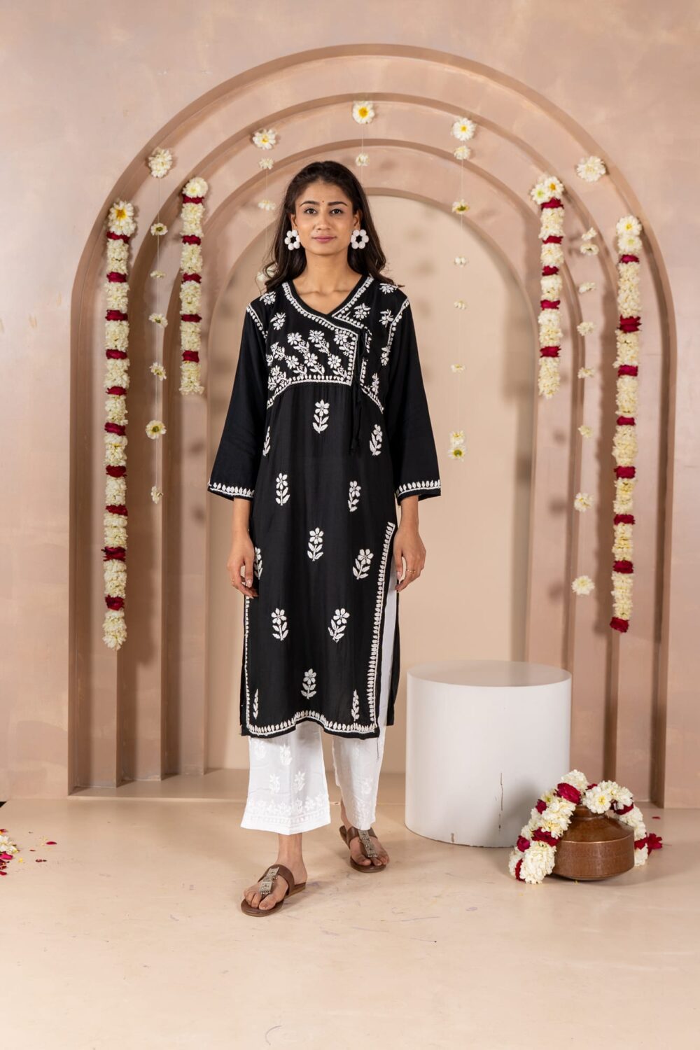 Mahira Shahi Rayon Side Doori Kurti