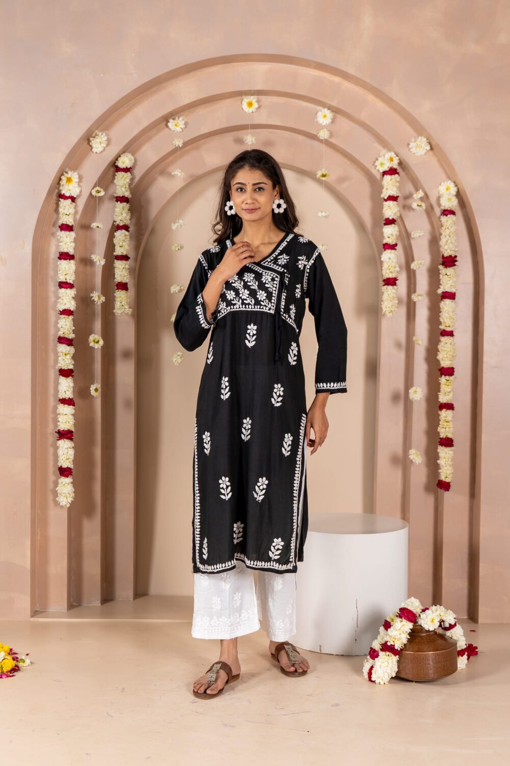 Mahira Shahi Rayon Side Doori Kurti