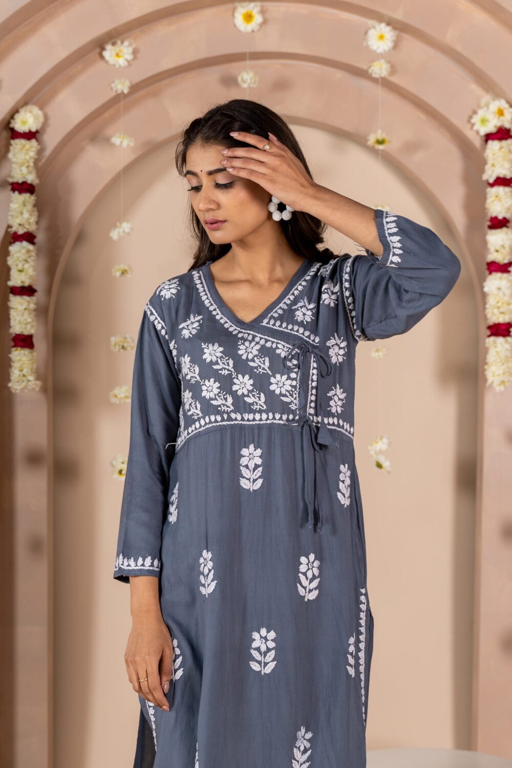 Mahira Shahi Rayon Side Doori Kurti