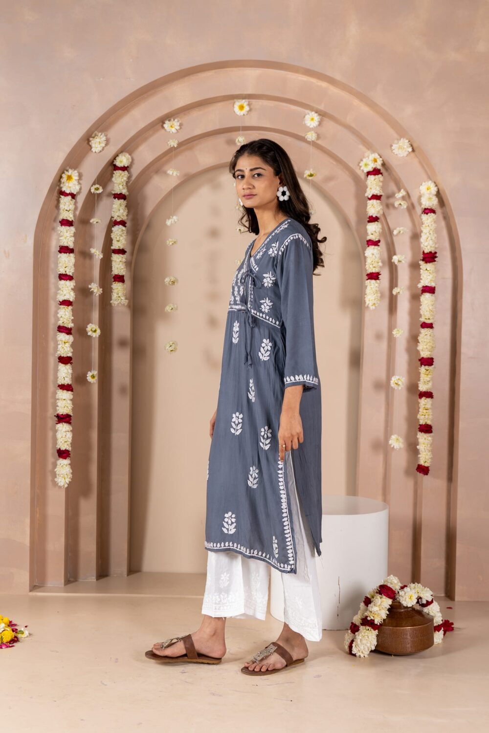 Mahira Shahi Rayon Side Doori Kurti