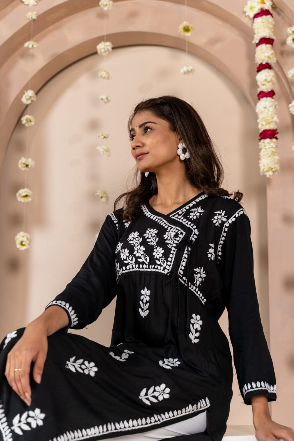 Mahira Shahi Rayon Side Doori Kurti