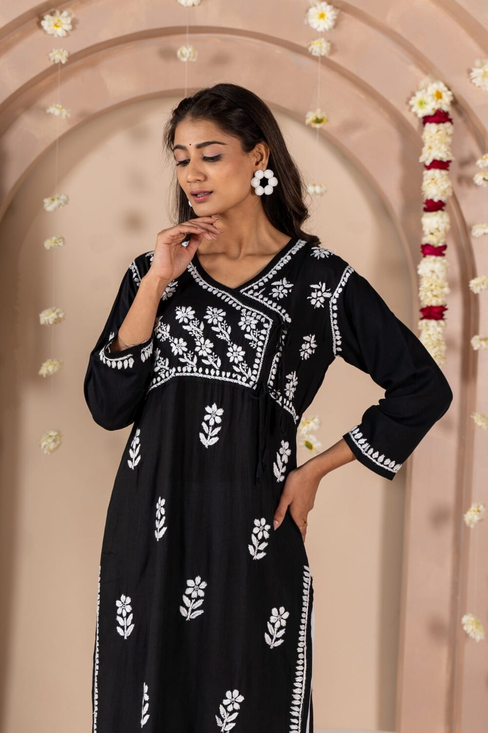 Mahira Shahi Rayon Side Doori Kurti