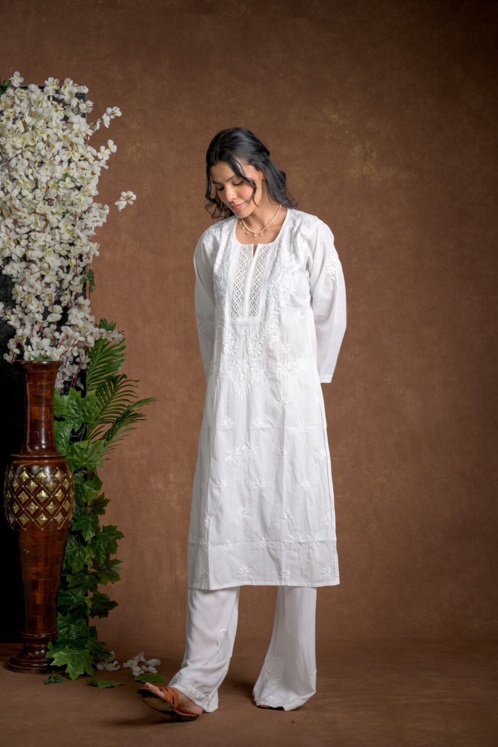 Gurbani Elegance - White Long Cotton Kurti