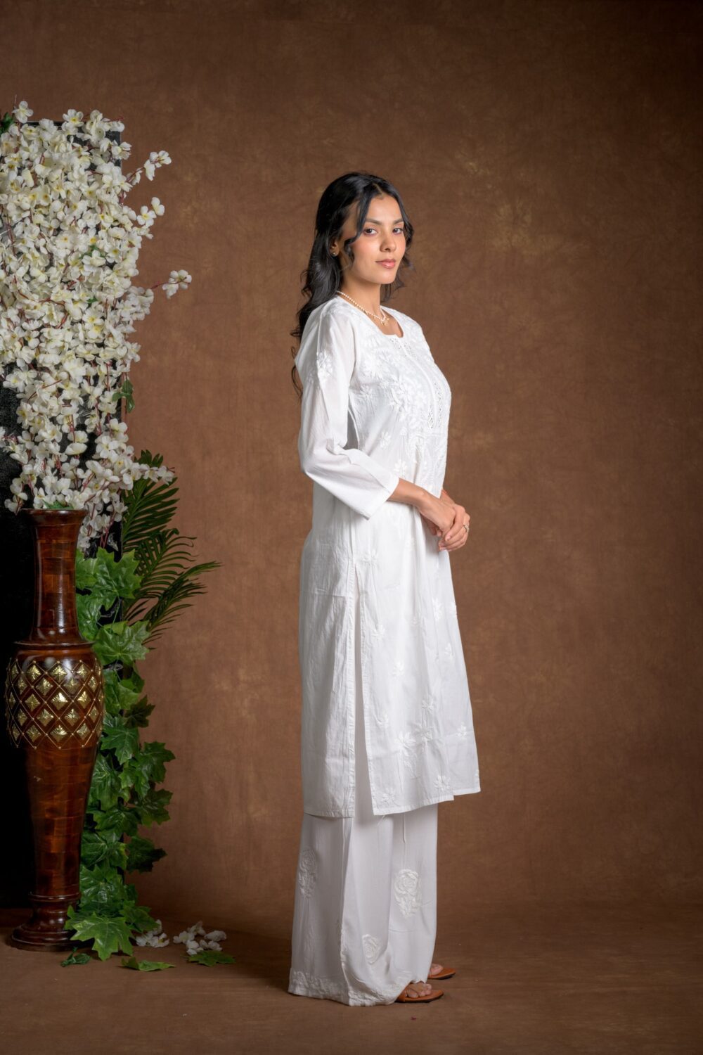 Gurbani Elegance - White Long Cotton Kurti