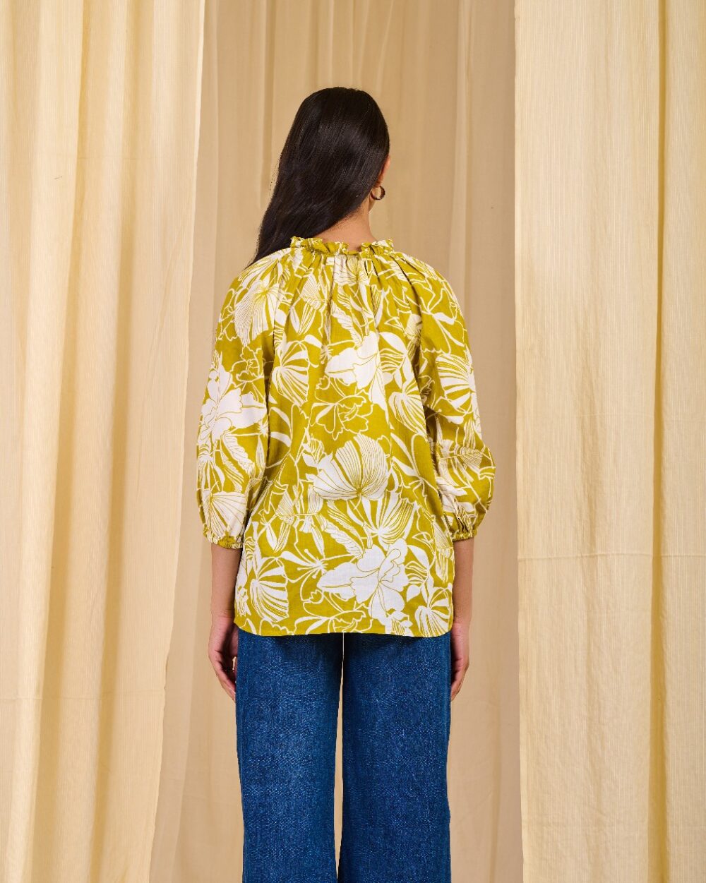 Floral Tie-Neck Tunic Top